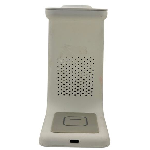 3-in-1 Fast Wireless Charging Station for iPhone, Apple Watch and Airpods USB-C - Picture 2 of 3